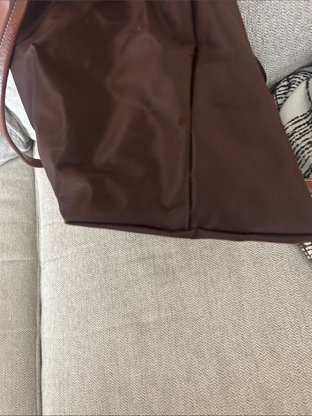 Longchamp Brown Tote with Tan Leather Trim - Everyday Carry-All - Picture 5 of 5